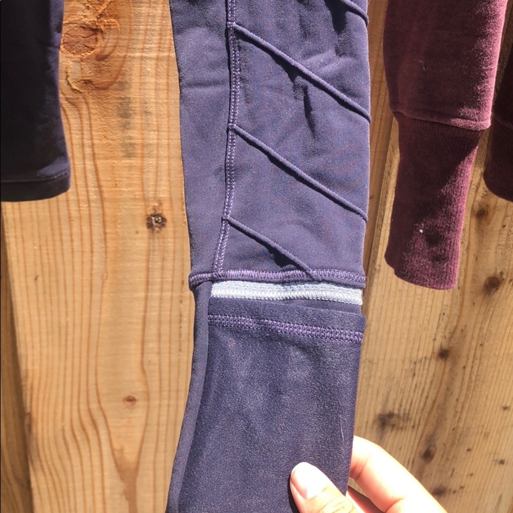 Lululemon Frost 1/2 Zip- Black grape - Picture 5 of 7